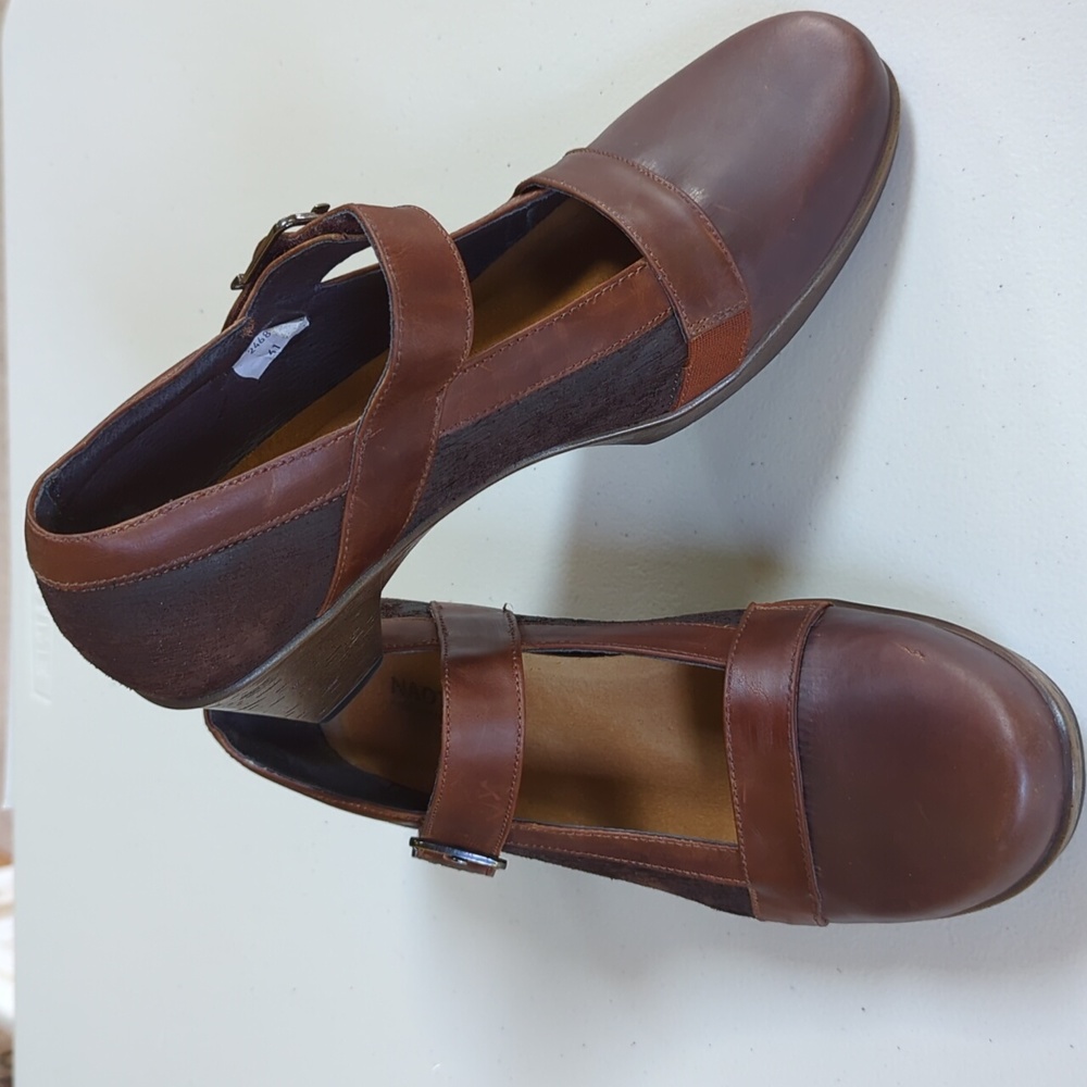 Naot, Dashing, brown leather Mary Jane heels. Size 10